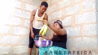 He Promised To Buy All Of Her Plantain If She Lets Him Fuck Her Pussy First