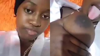 Uganda Tiktoker “Madrine Alinda” Nude Video Of Her Showing Off Her Boobs And Rubbing Her Pussy Leaked