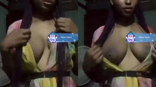 Naija Girl Flashes Her Boobs To Her Horny Audience On Bigo Live Show