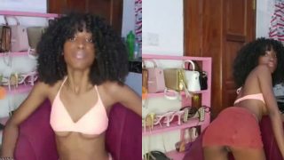 Slim Naija Girl On Mini Skirt Without Panties Flashes Her Pussy As She Teases On Buzzcast Live Show