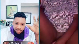 Nigerian Girl Fucking Her Pussy With A Dildo On His Live Show
