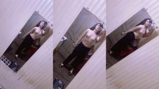White Pakistani Tiktoker Shares Nude Selfie Video