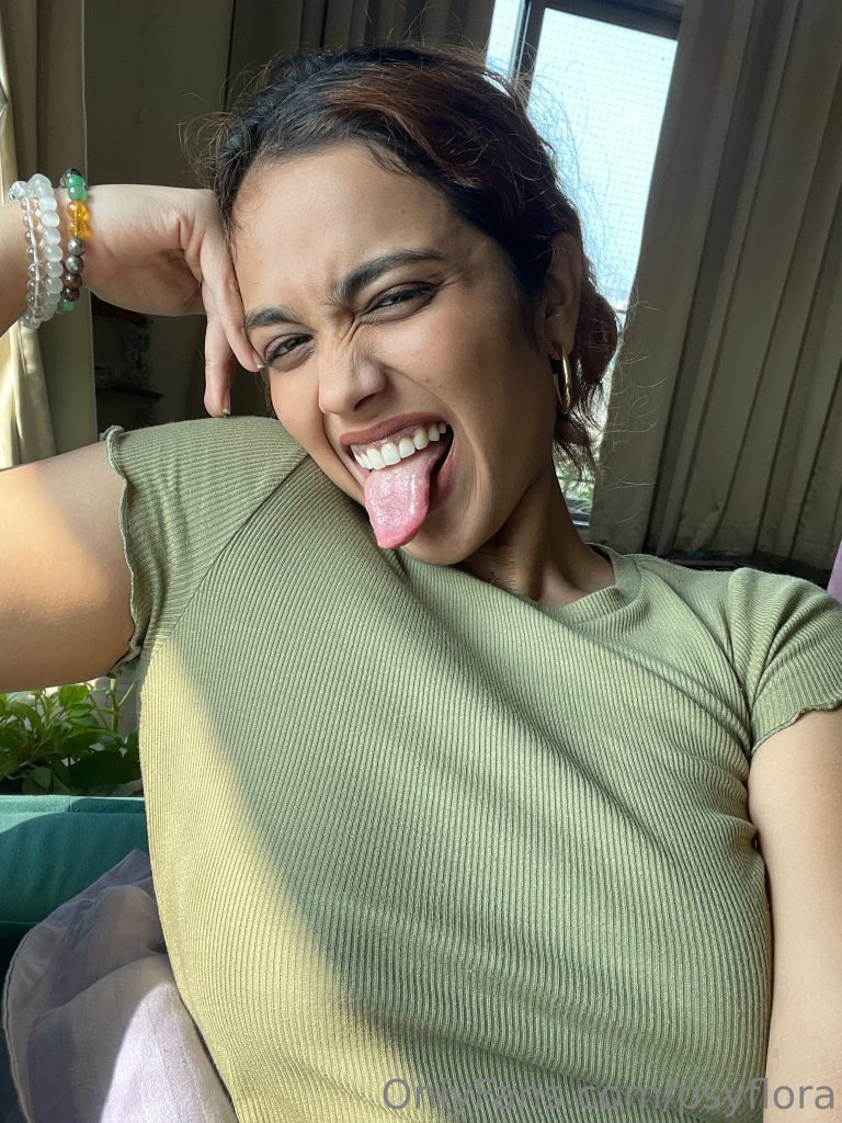 A seductive glimpse before the reveal