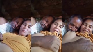 Indian Elderly Man Sucking His Wife’s Boobs In Selfie Nude Video