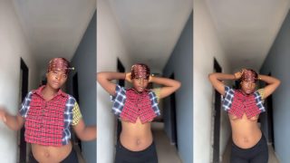Local Naija Girl Teasing Her Boobs In Nude Video