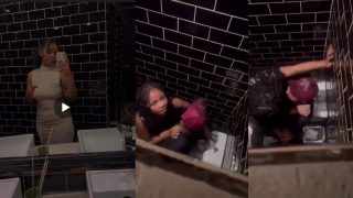 Mzansi Girl “Nthabiseng Kwakweni” Riding His Dick In The Toilet