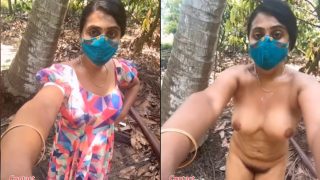 Telugu Local Aunty Sneaks Into The Forest, Strips, Flaunting Her Boobs, And Pussy On Live Stream