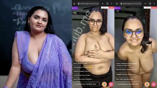 Indian Model “Srishti Khan” On Live Stream Putting Her Boobs On Display